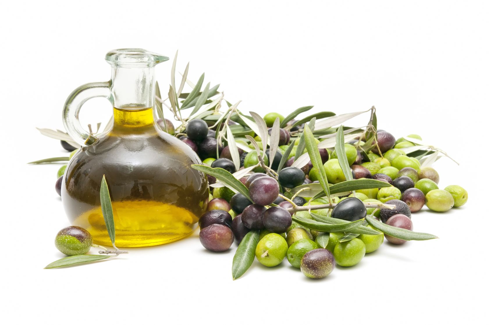 olive-oil-w-olives